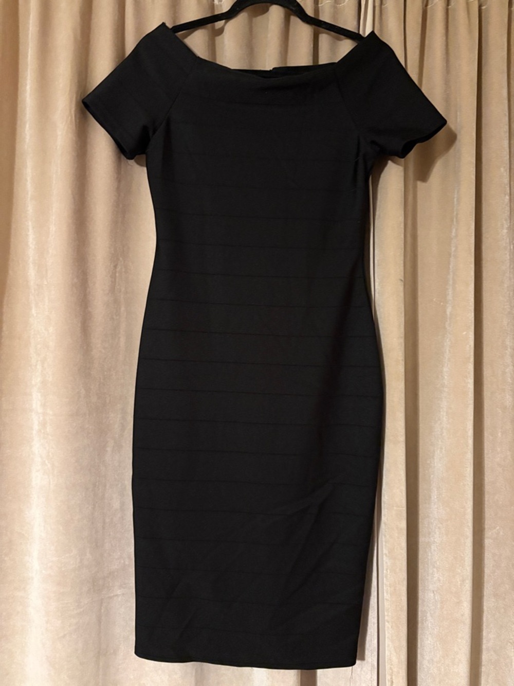 Haute Monde Black Off-Shoulder Midi Dress
